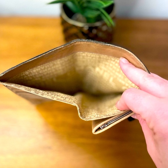 COPY - CHANEL Lambskin Diamond Quilted Black Large Wallet π― AUTHENTIC - Picture 12 of 16